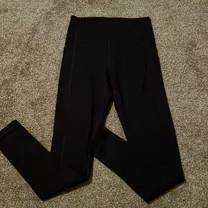 Black Victoria’s Secret leggings